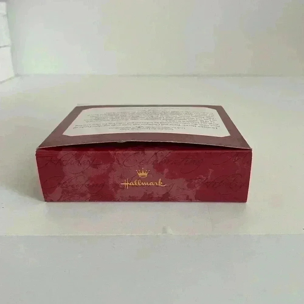 Hallmark Lionel Train Ornament - Picture 5 of 13